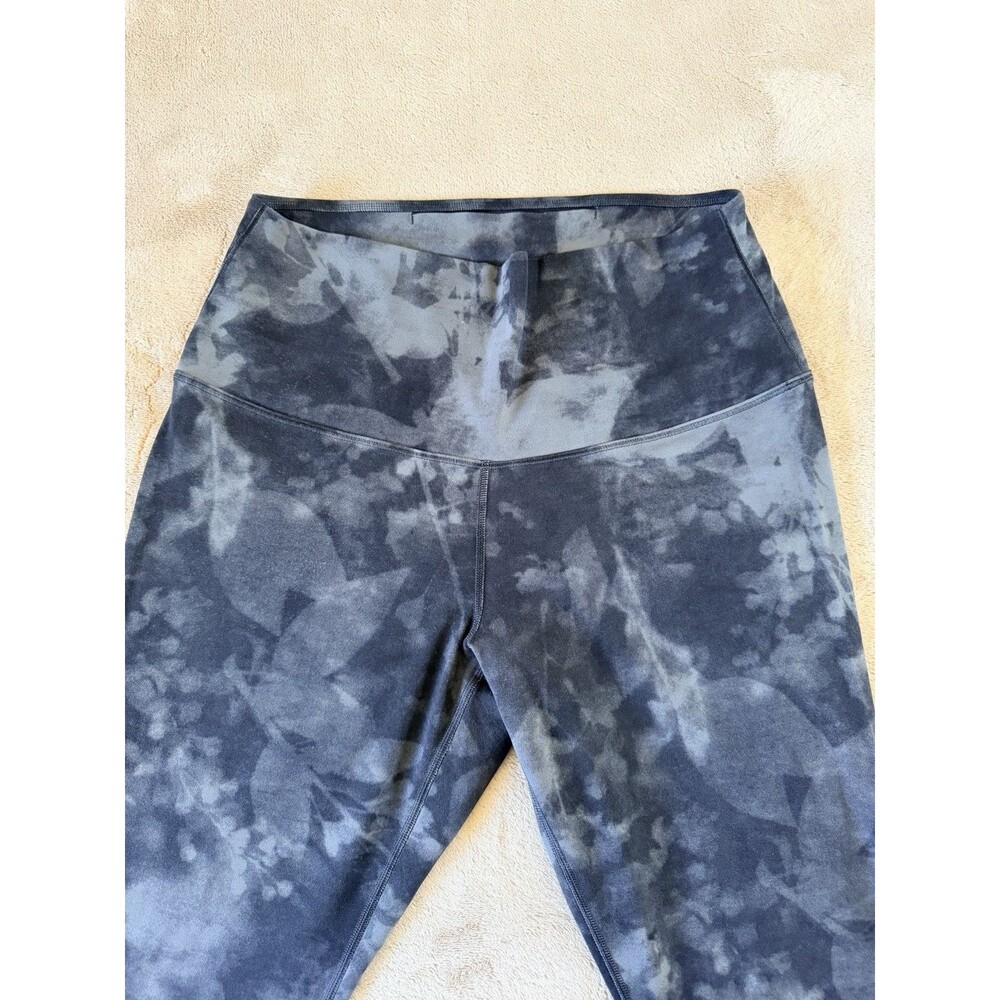 Nike Zenvy Gentle-Support High-Rise 7/8 Leggings Size M - Shadow Floral Grey - Picture 3 of 8